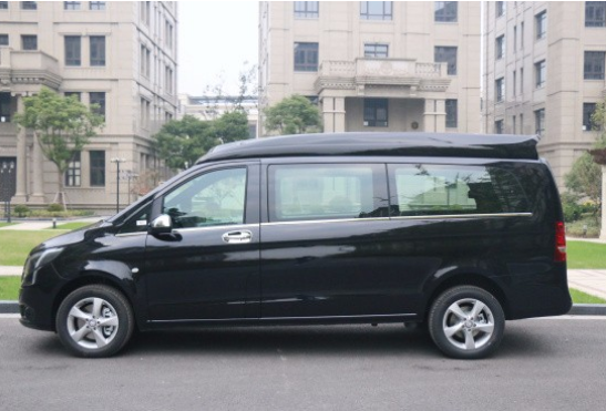 奔驰V260汽车改装8.png