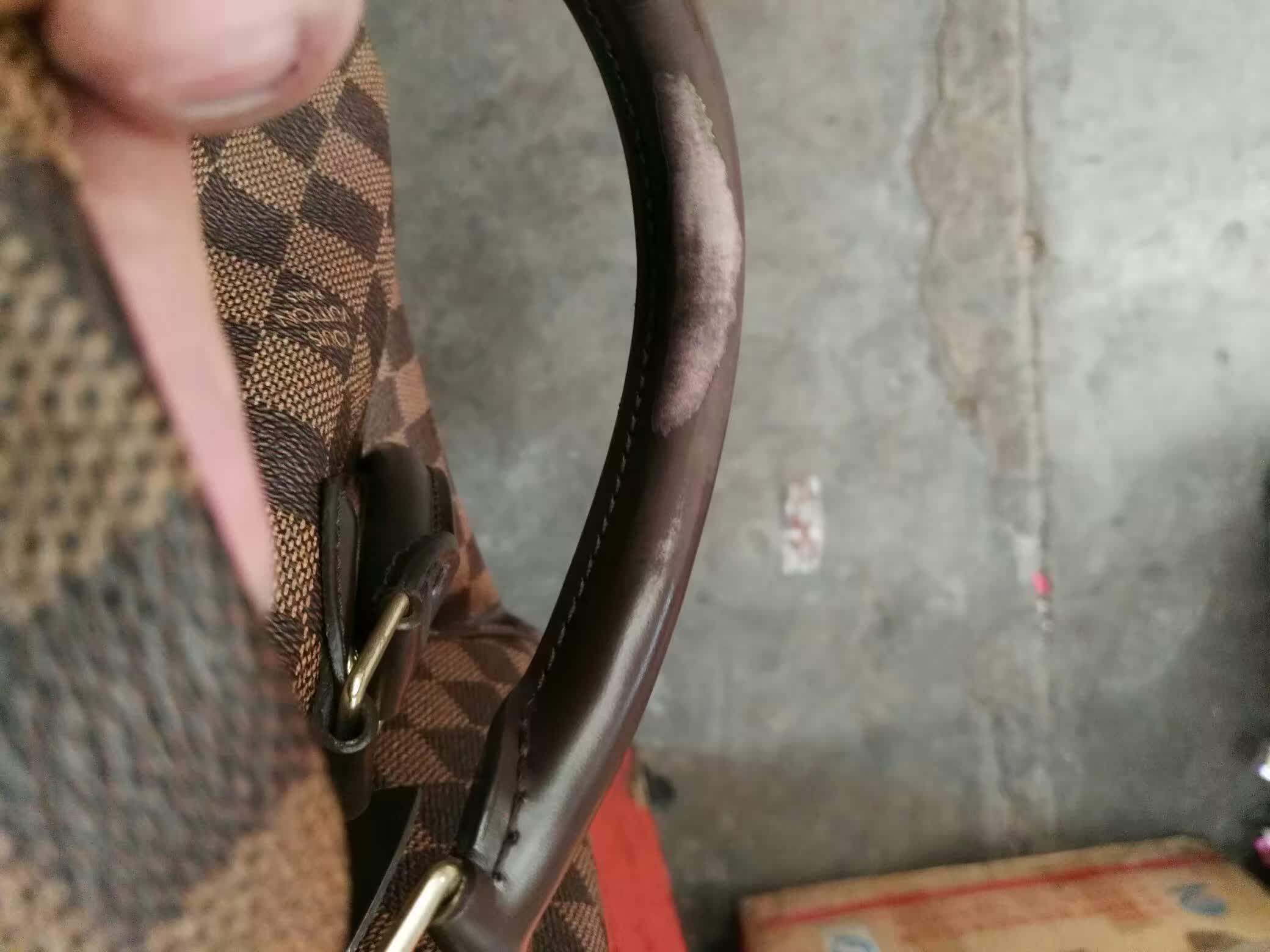 皮包手柄脱皮怎么修复？- 好威皮革补伤膏